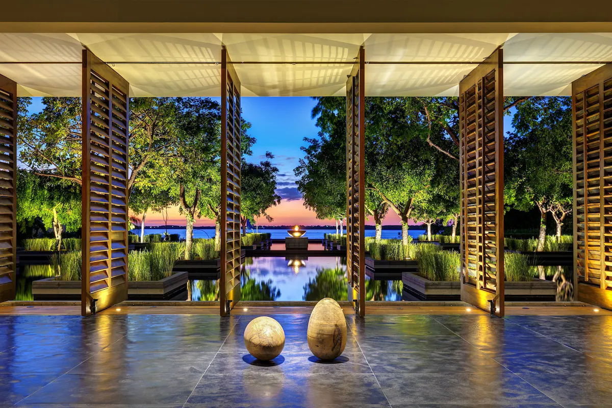 NIZUC Resort & Spa